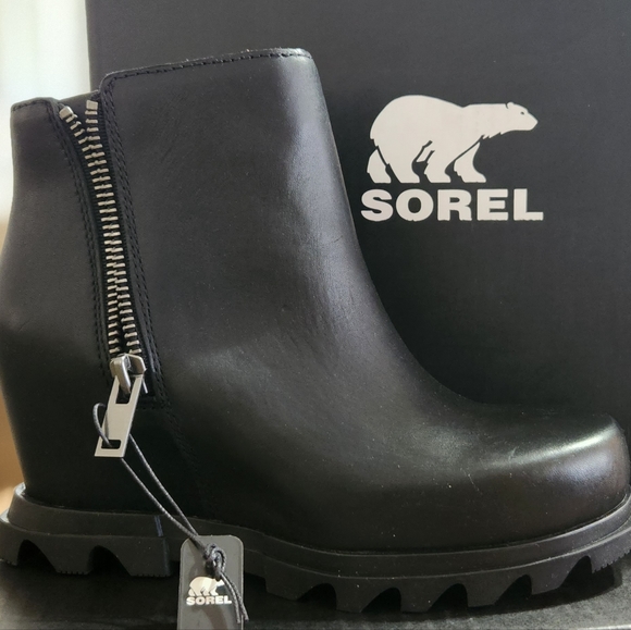 wedge boot - Picture 2 of 2